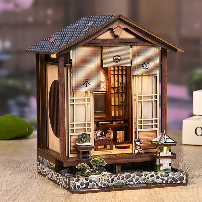 DIY Wooden Book Nook Figurines - Garden Journal Planner recensione e prezzo