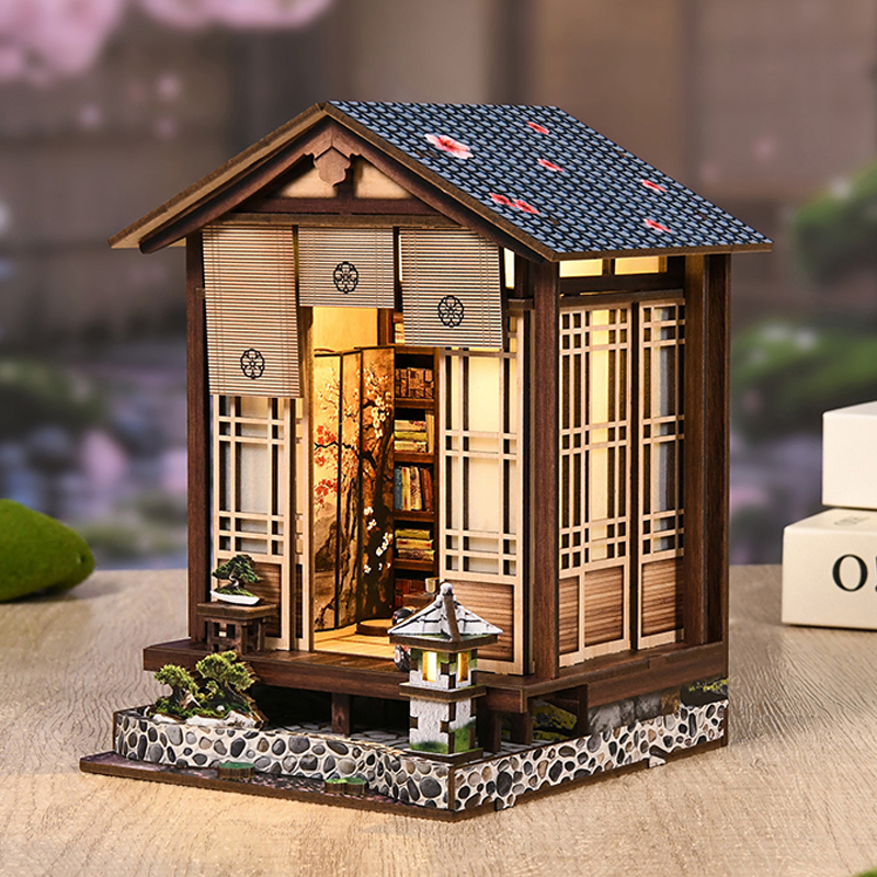 DIY Wooden Book Nook Figurines - Garden Journal Planner recensione e prezzo